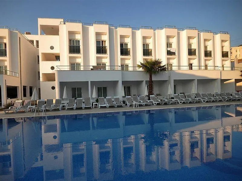 Club Shark Hotel Gümbet 4*,